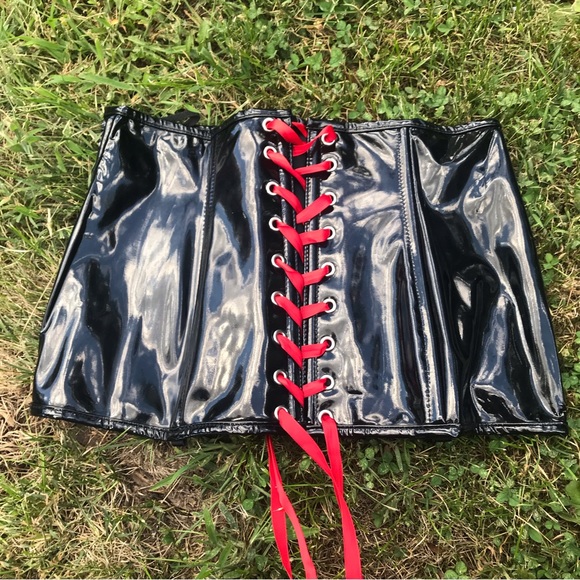Y2K Goth Shiny Lace Up Waist Cincher - Picture 2 of 3